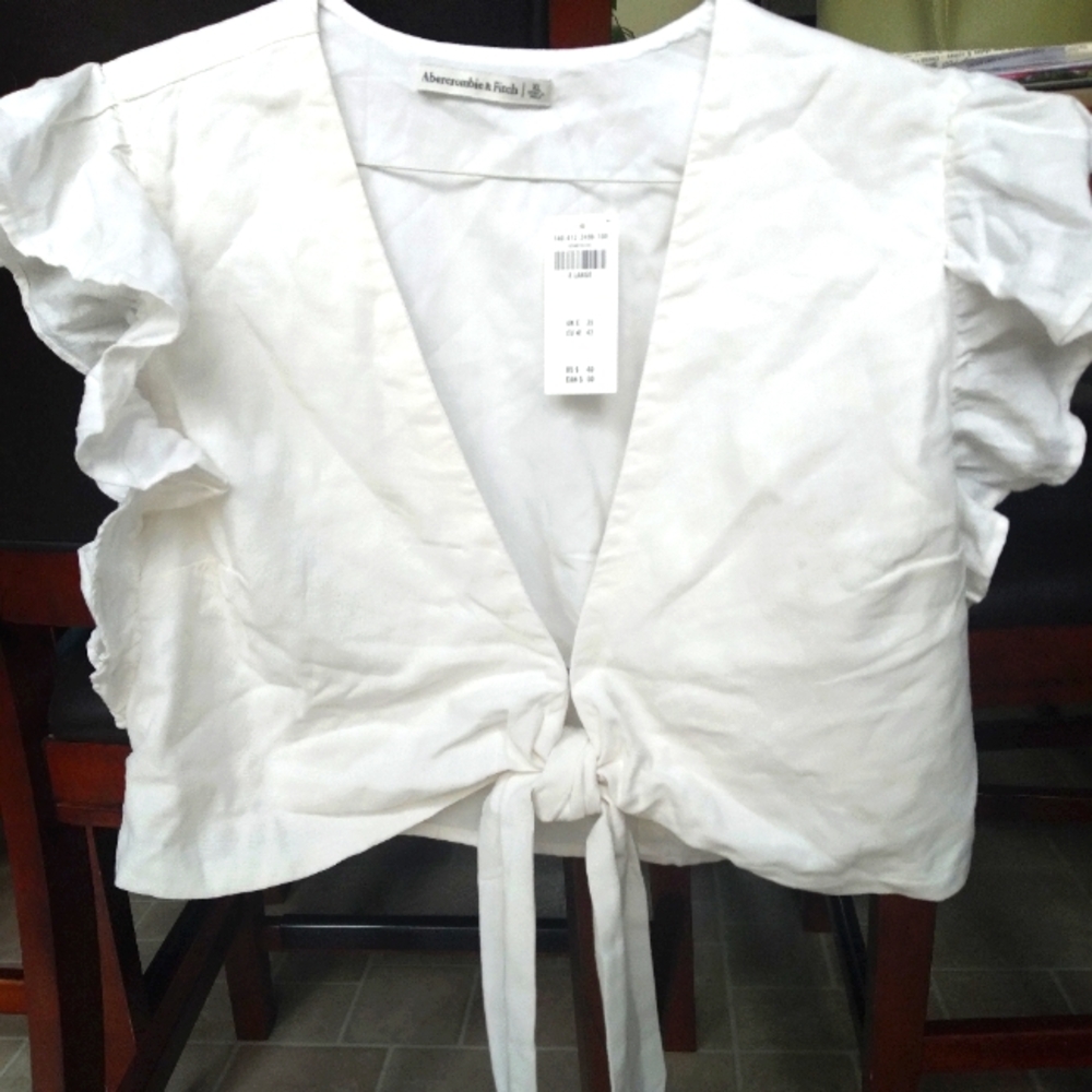 Abercrombie & Fitch Women's White Tie-Front Top